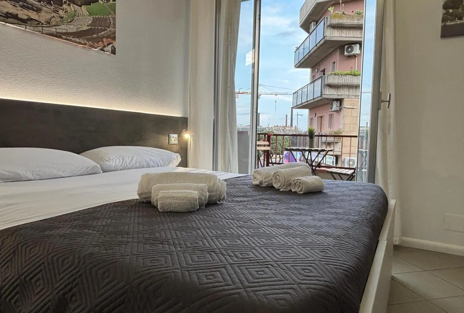 Le Ciminiere Rooms Katanya 0*,  İtalya